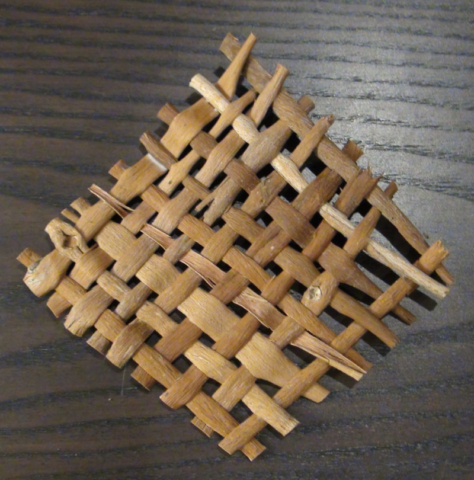 Eucalypt bark diamond weave
