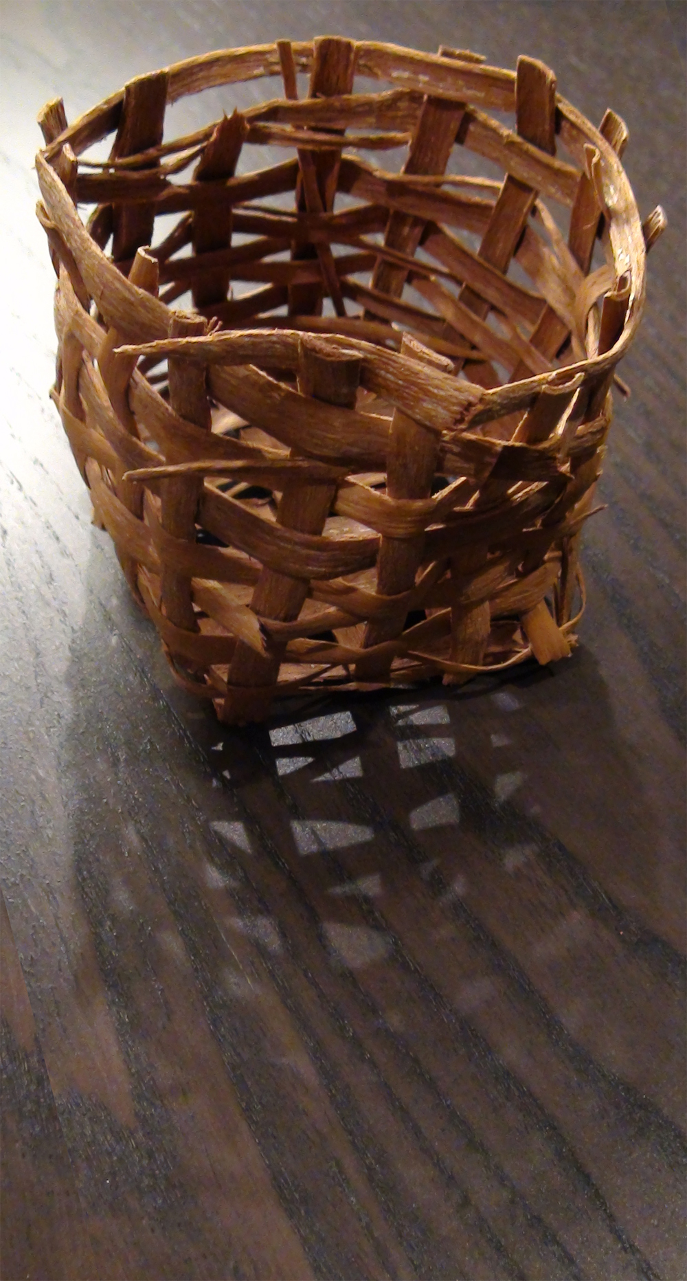 Eucalyptus bark basket, small loose rectangle weave